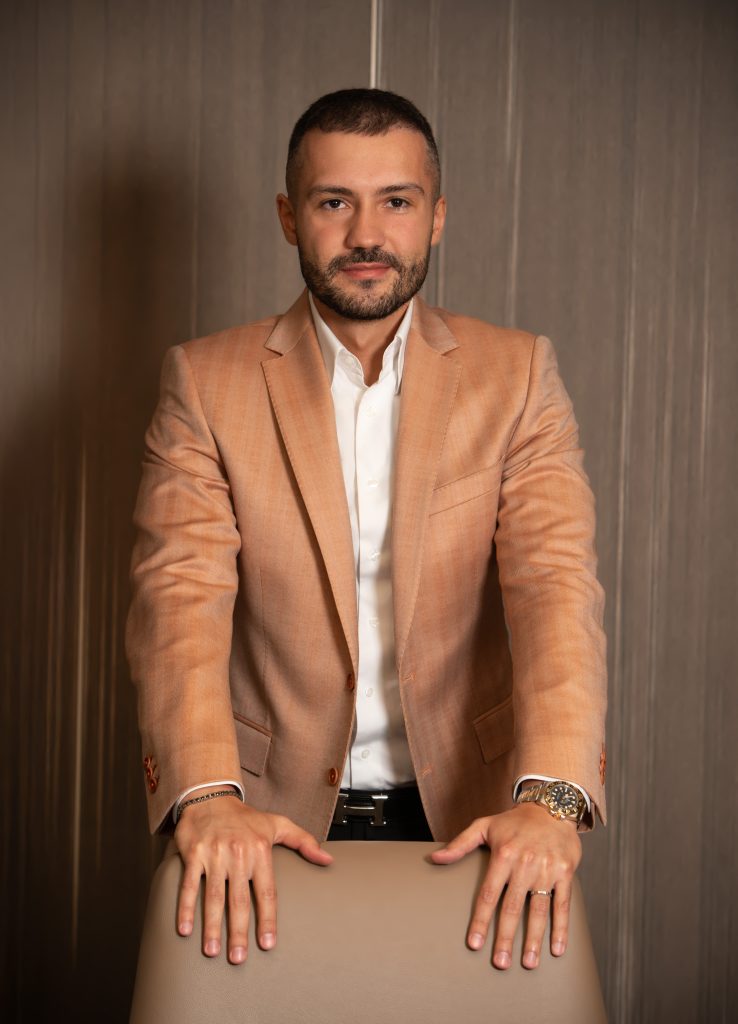 Cloud9: promisiunea unei vieți complete într-un oraș incomplet, 2, Cloud9Residence.ro